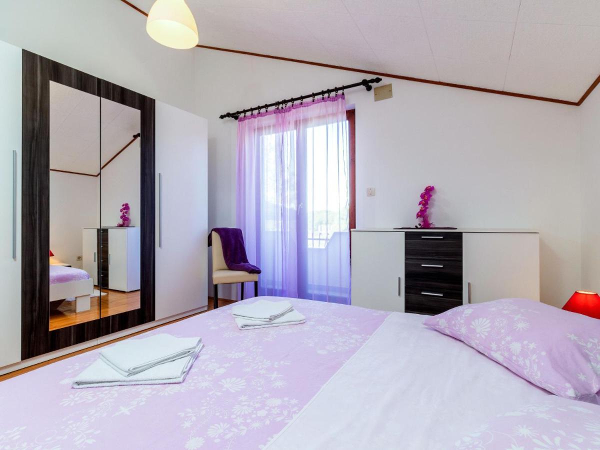 Holiday Home Poje - Mvn251 By Interhome 모토분 외부 사진